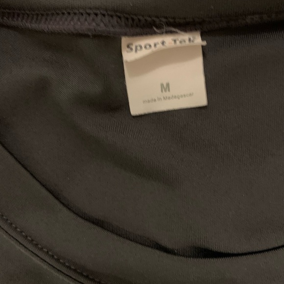 Sport-tek long sleeved tee, size M - Picture 4 of 5